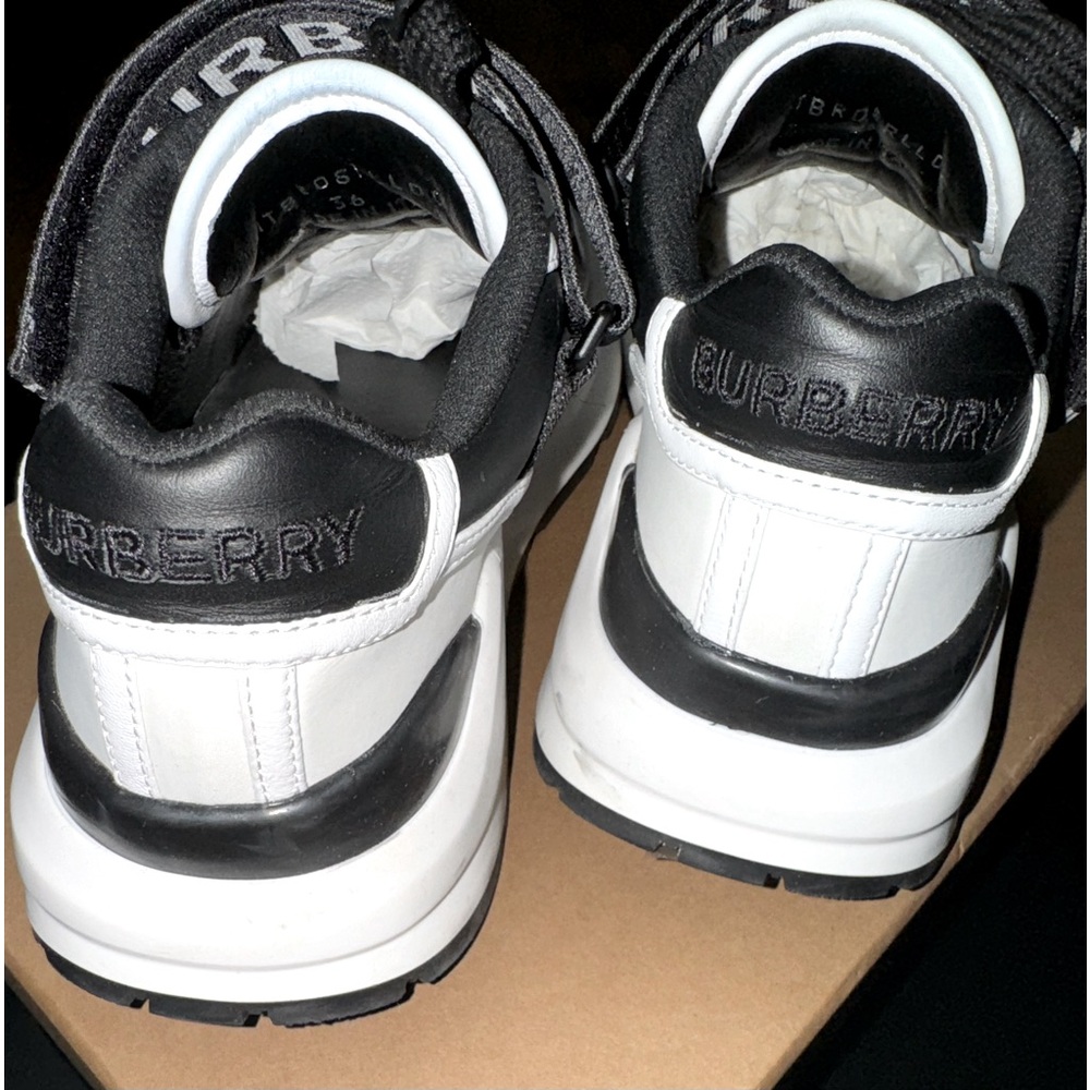 Burberry Unisex Leather Fashion Sneakers size: 5.5 or 6 - Picture 6 of 9